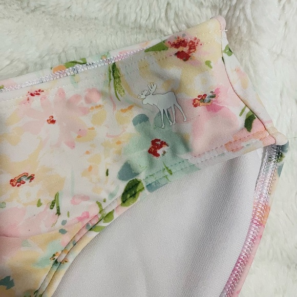 Girls Floral Abercrombie Bikini - Picture 5 of 5